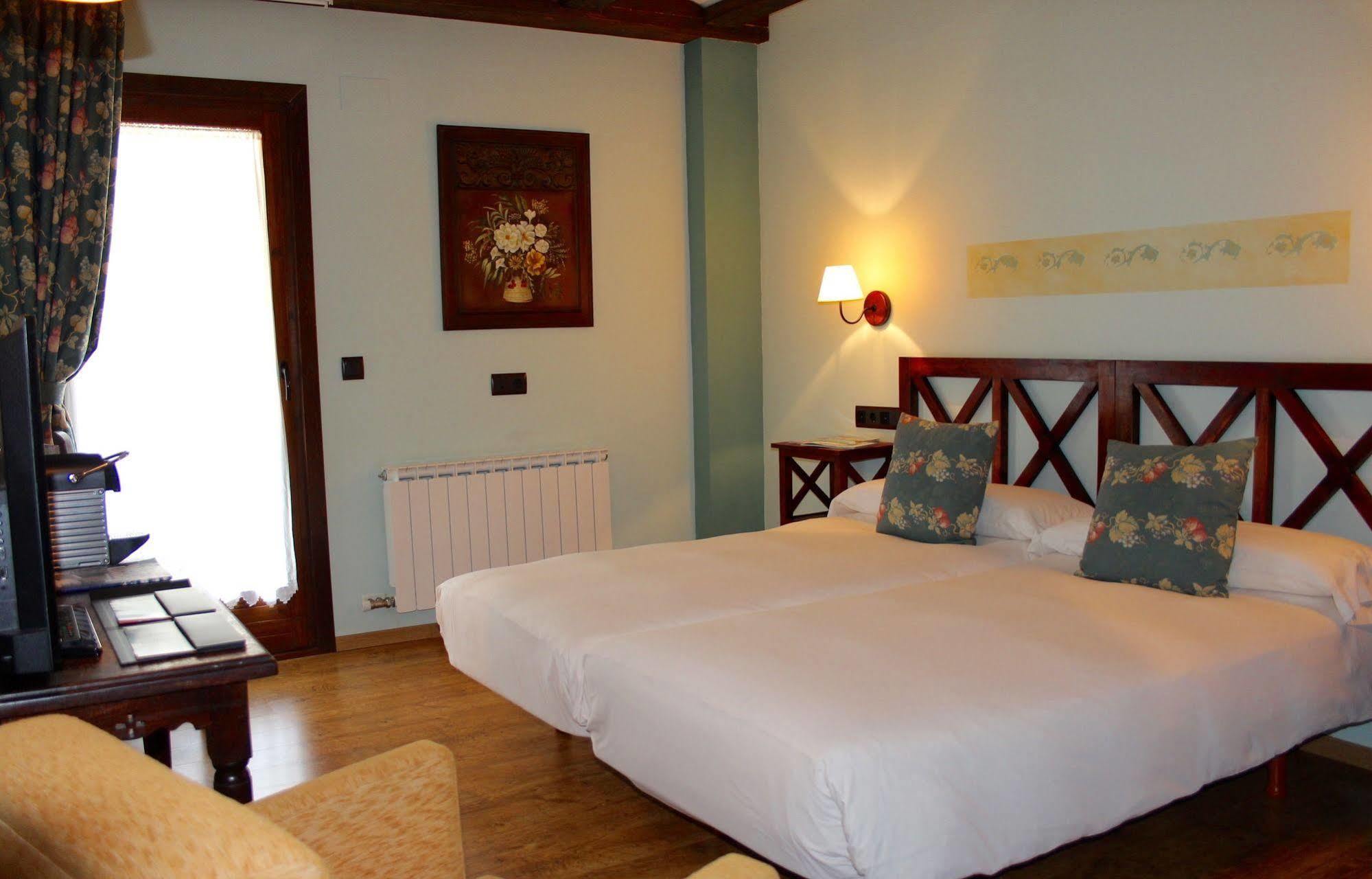 Hotel Casa Arcas บียาโนวา ภายนอก รูปภาพ